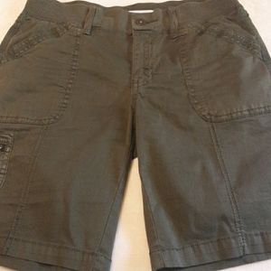 Ladies shorts